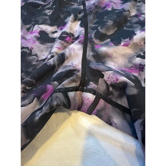 16/18 ZYIA Floral Watercolor Soft n Snug Hi-rise Legging - Picture 2 of 4